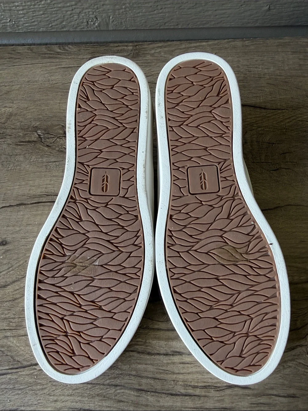 Revitalign Orthotic Canvas Women’s White and Beige Platform Sneakers size 9 - Picture 11 of 11